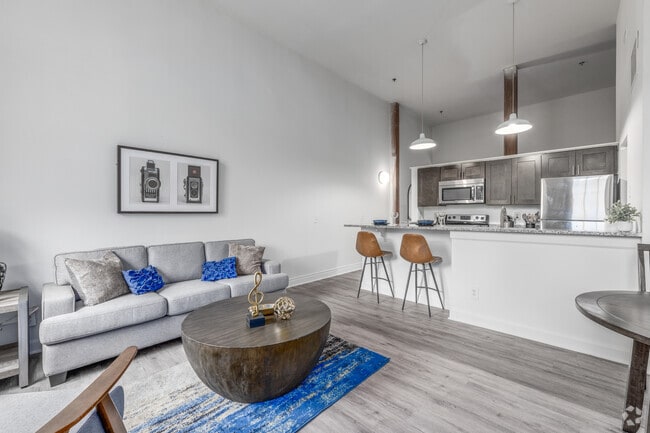 1BR, 1BA - 600SF - Living Room - Sail Cloth Factory Apartments