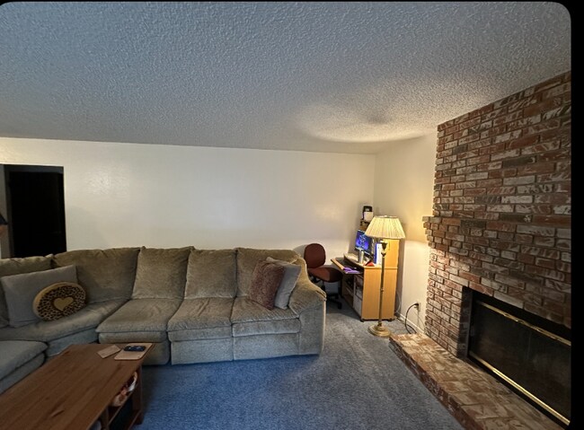 Foto del edificio - 31908 Del Cielo Este