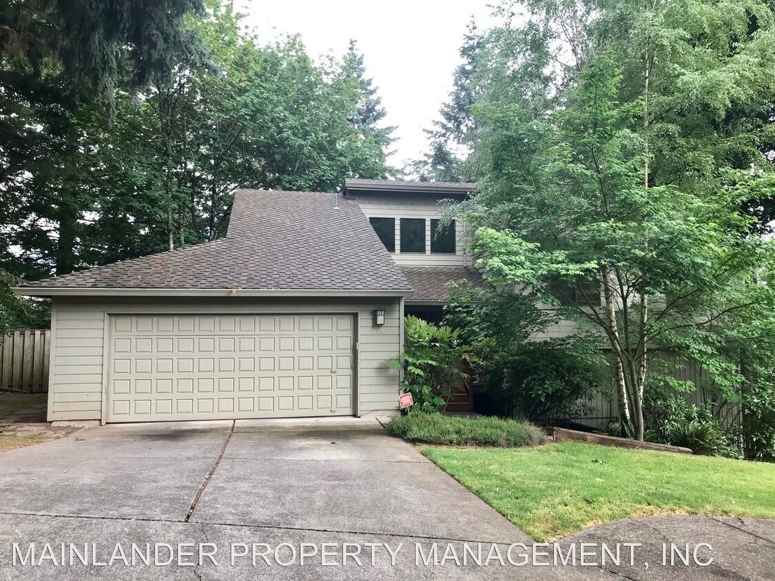 Primary Photo - 4 br, 3 bath House - 13 SCARBOROUGH DR