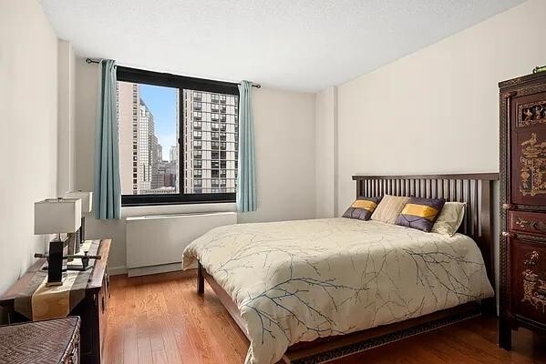 Building Photo - 377 Rector Pl