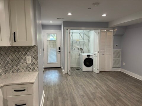 Foto principal - 731 Girard St NW