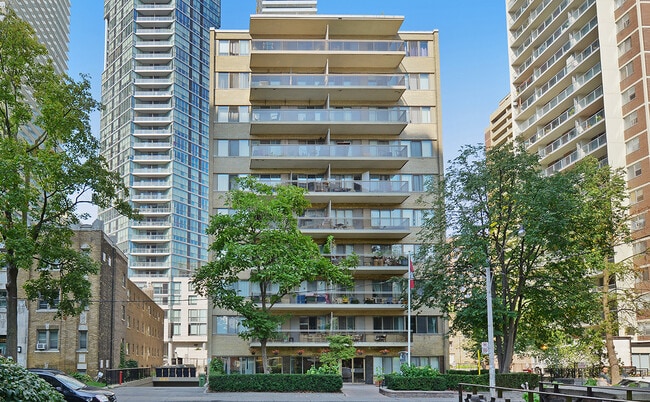 Building Photo - 48 Isabella St Apartments