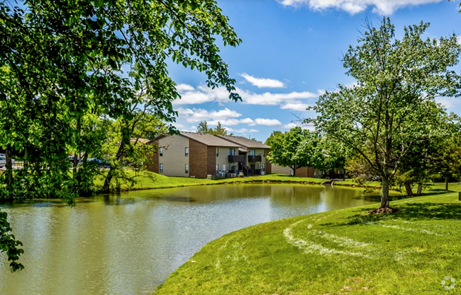 Building Photo - Woodlake