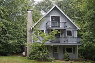 Building Photo - 82 Suissevale Ave