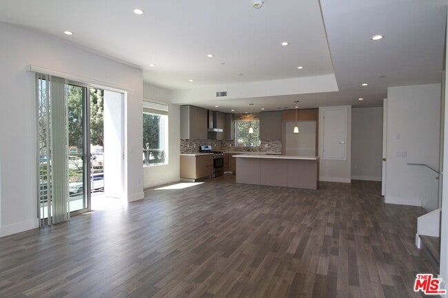 Foto del edificio - 11733 Missouri Ave