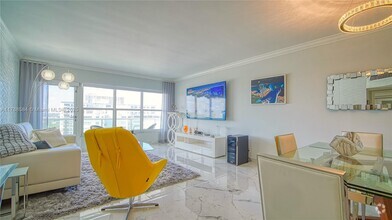 Building Photo - 3550 Galt Ocean Dr