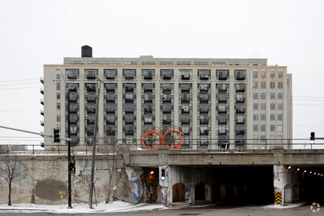 Foto del edificio - University Station