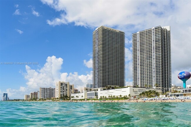 Foto del edificio - 1850 S Ocean Dr