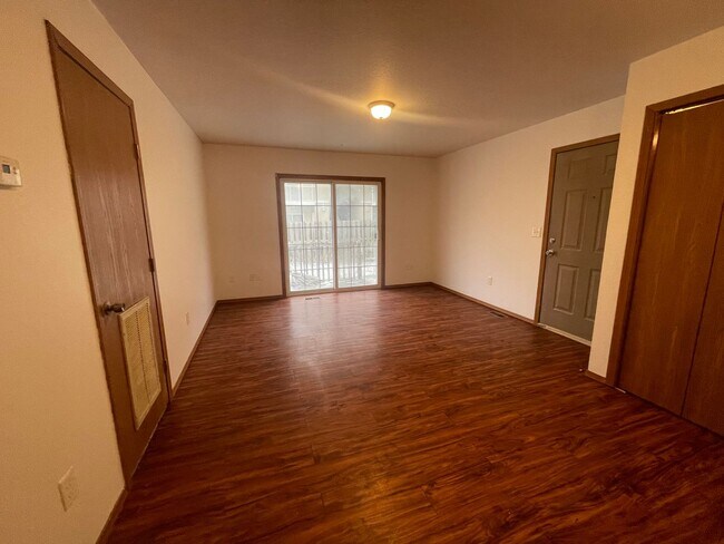 Foto del edificio - Available now! 1 bedroom 1 bath Apartment