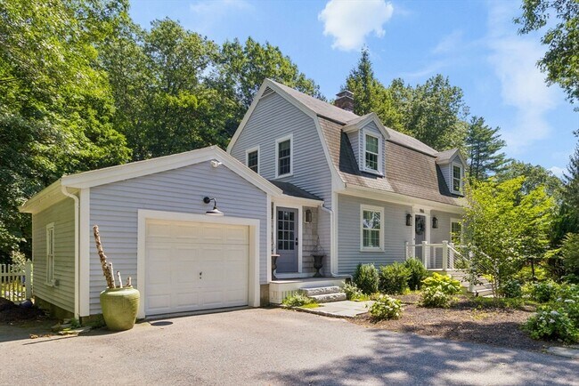 Foto del edificio - 1965 Main St
