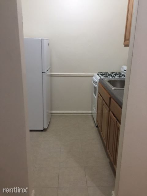 Building Photo - 667 Ocean Ave