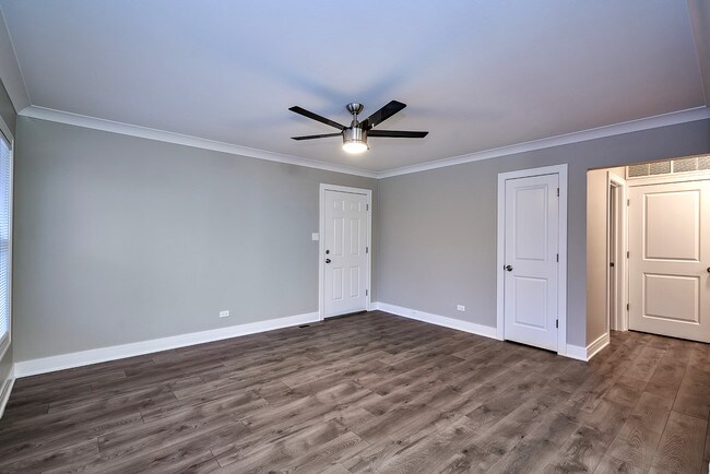 Foto del edificio - 18449 Harwood Ave