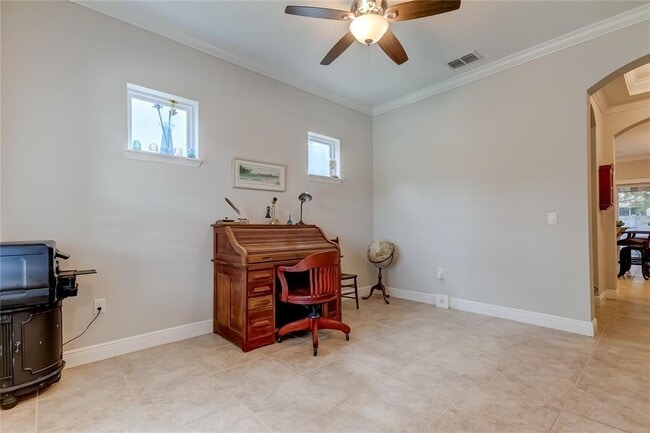 Foto del edificio - 7707 S De Soto St