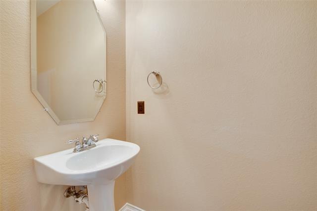 Foto del edificio - 2042 Brook Meadow Dr