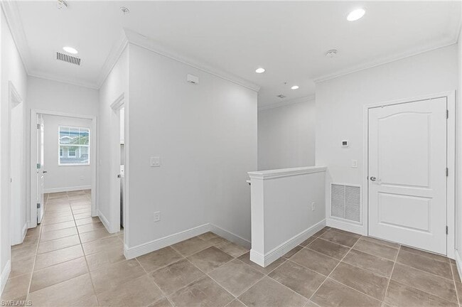 Building Photo - 6969 Avalon Cir