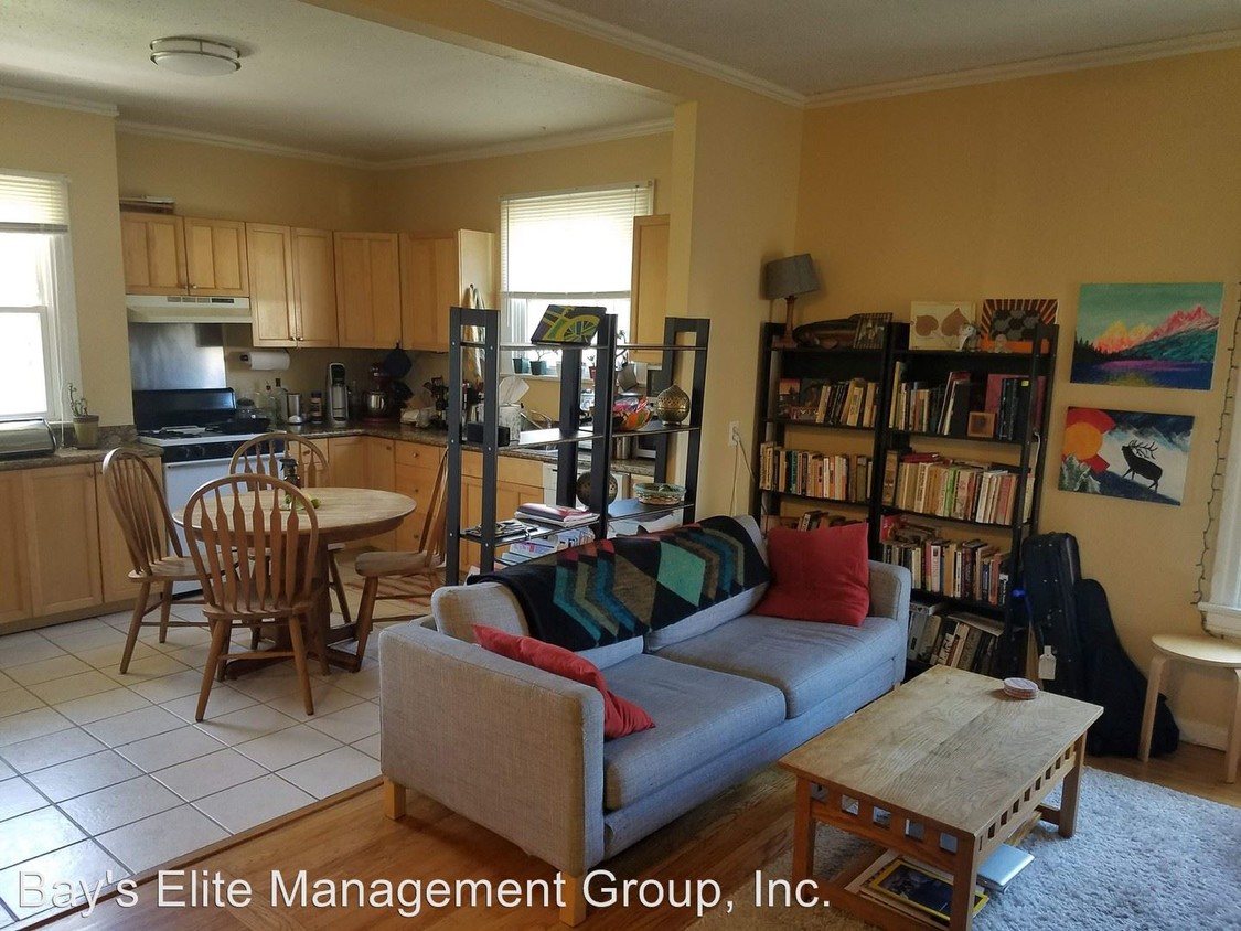 Foto principal - 817 52nd St