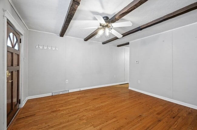 Foto del edificio - 4829 Hatfield St