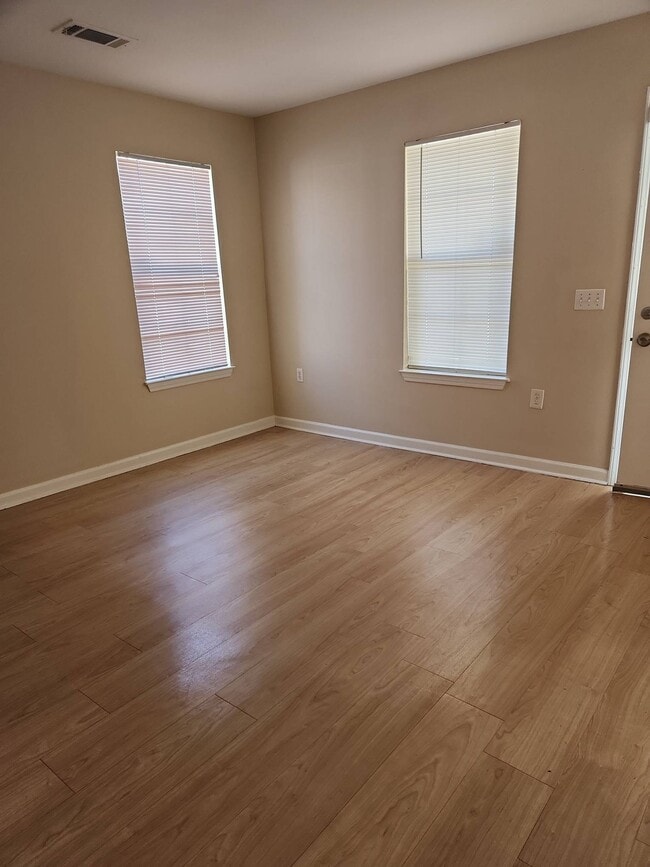 Foto del edificio - 5545 Banyan Trace Dr