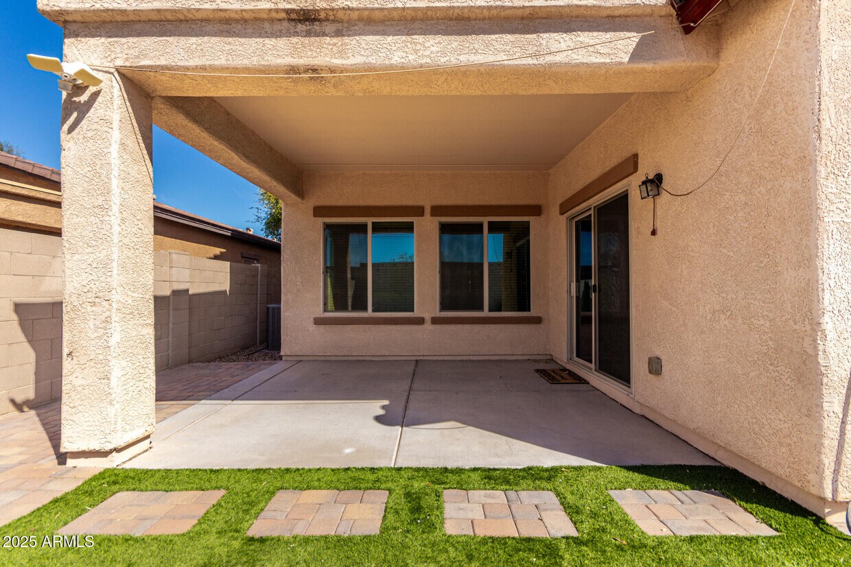 Foto principal - 10809 W Saddlehorn Rd