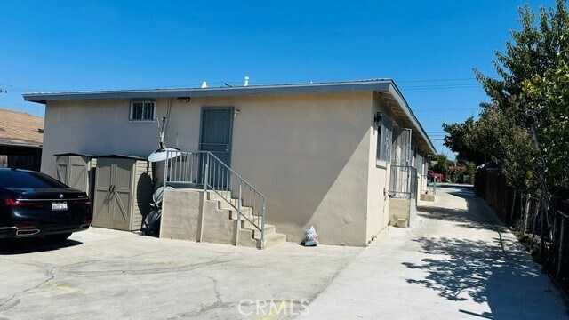 Foto del edificio - 3824 Princeton St