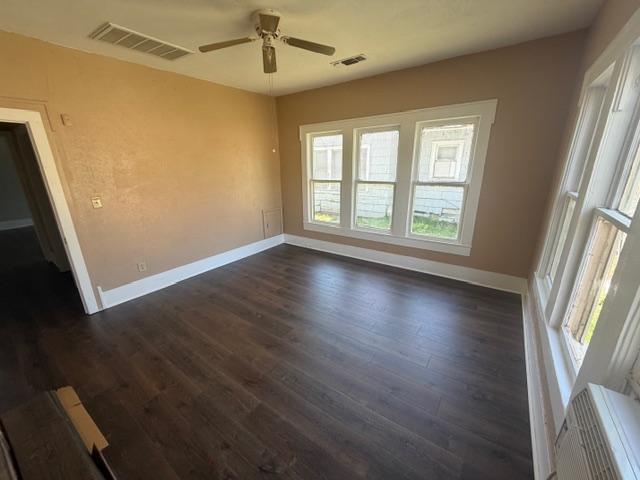 Foto del edificio - 1610 Taylor St