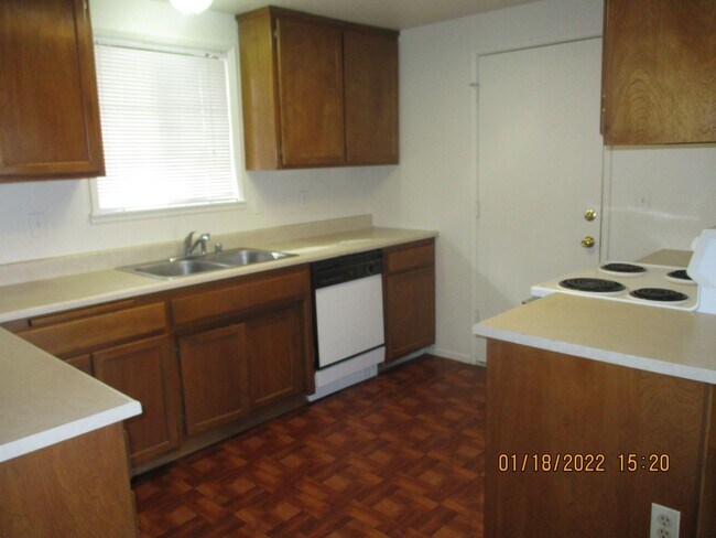 Foto del edificio - 3 Bedroom 2 Bath Home