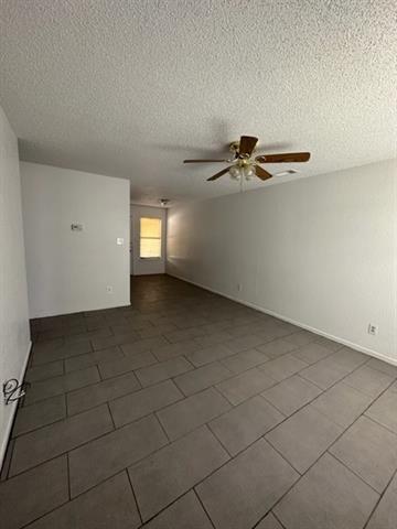 Foto del edificio - 4929 S 6th St