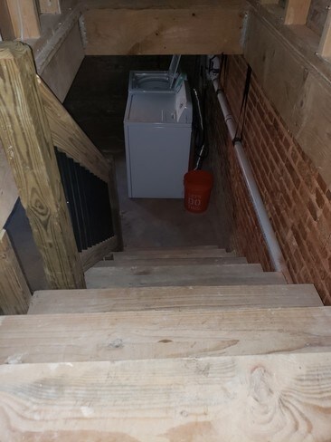 Building Photo - 437 Pitman Pl