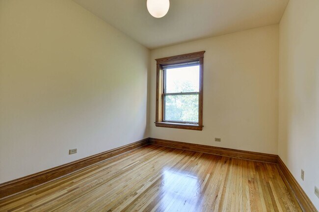 Foto del edificio - 849 W Grace St