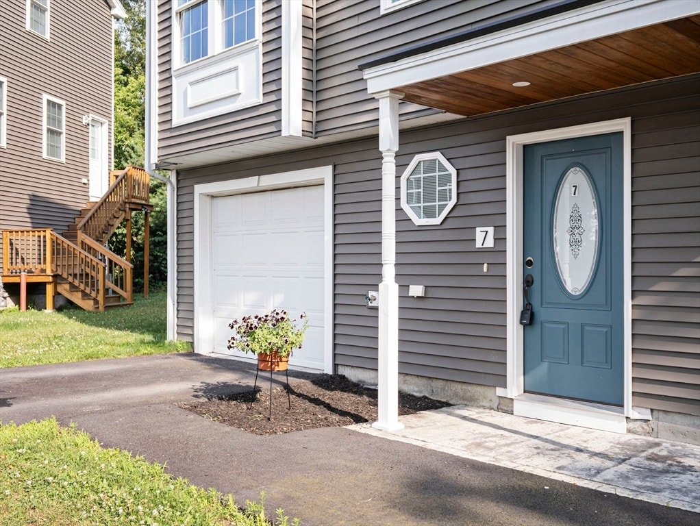 Foto principal - 543 Andover St