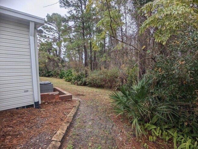 Foto del edificio - 2 Bedroom 2 Bathroom Home for RENT, Furbabies Welcome!