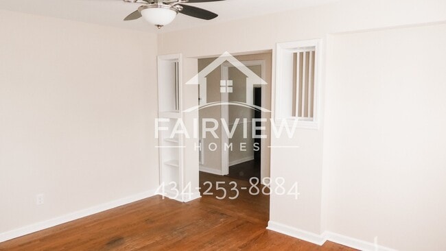 Building Photo - 1711 Otey St