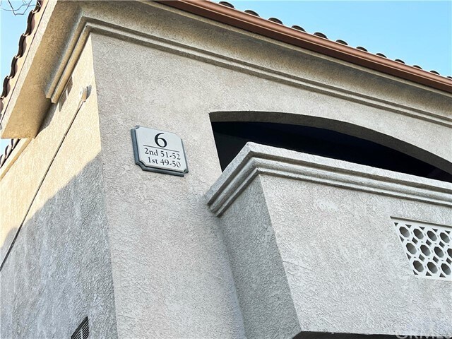 Foto del edificio - 375 Central Ave