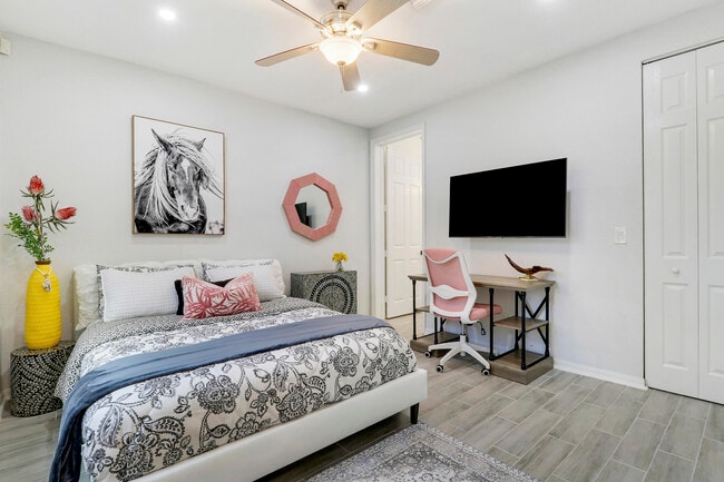 Building Photo - 1472 Corbison Point Pl