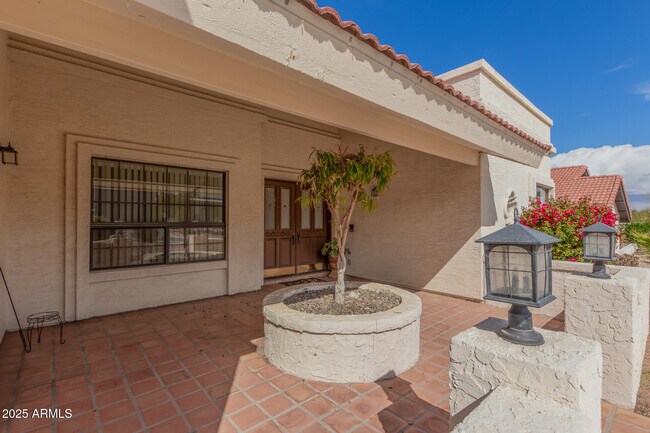 Foto del edificio - 15602 N 19th St