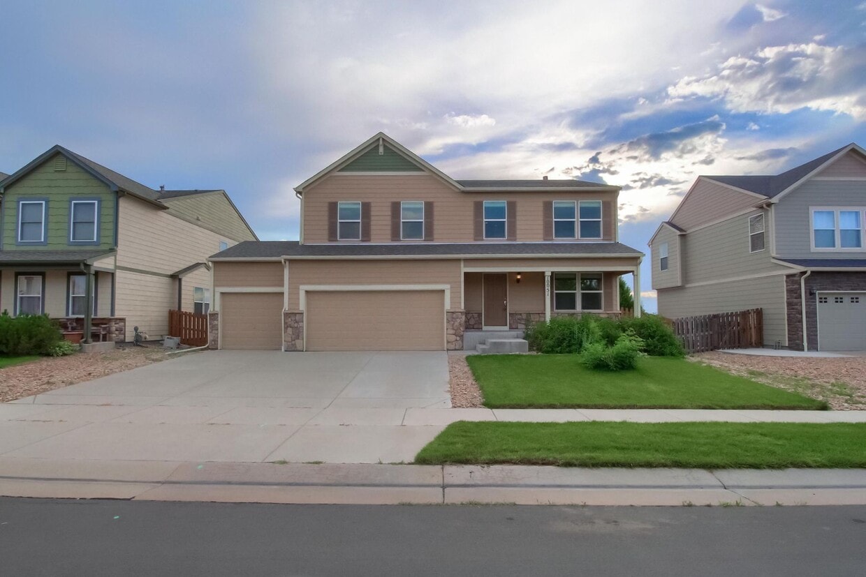 10051 Altura St, Commerce City, CO 80022 House Rental in Commerce