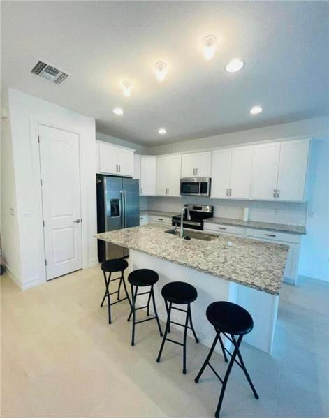 Building Photo - 10100 Brickhill Dr