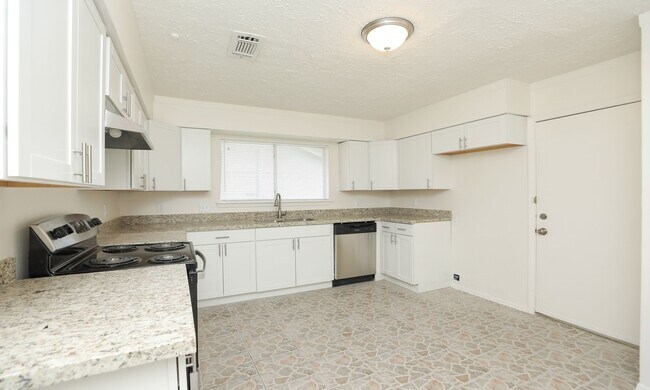 Foto del edificio - 17902 Autumn Trails Ln
