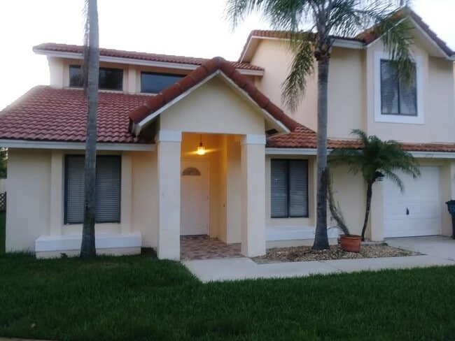 Building Photo - 13773 Yarmouth Dr