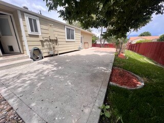 Building Photo - 3053-E 1/4 E 1/4 Rd