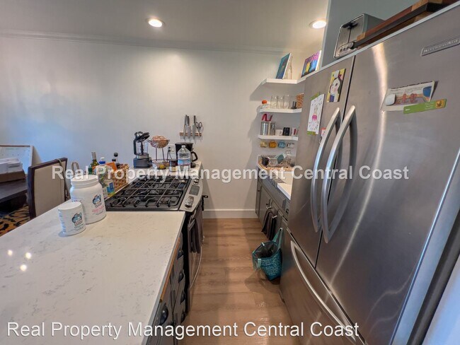 Foto del edificio - 1 br, 1 bath House - 1185 Santa Ynez Ave.,...