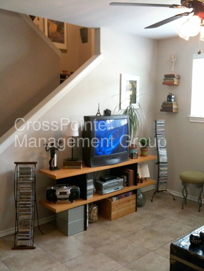 Building Photo - 15598 FM 16