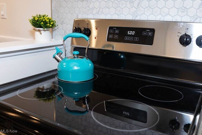 Foto del edificio - 4029 Stonehaven Rd