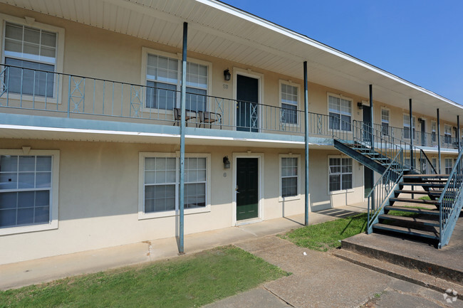 Building Photo - Fox Run Apartments