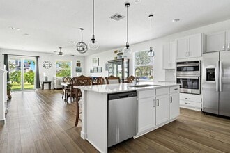 Building Photo - 19007 Broad Shore Walk