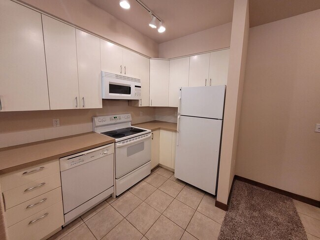 Foto del edificio - Tranquil One Bedroom Condo in central location - Gladstone