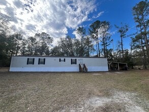 Building Photo - 1635 177th Rd
