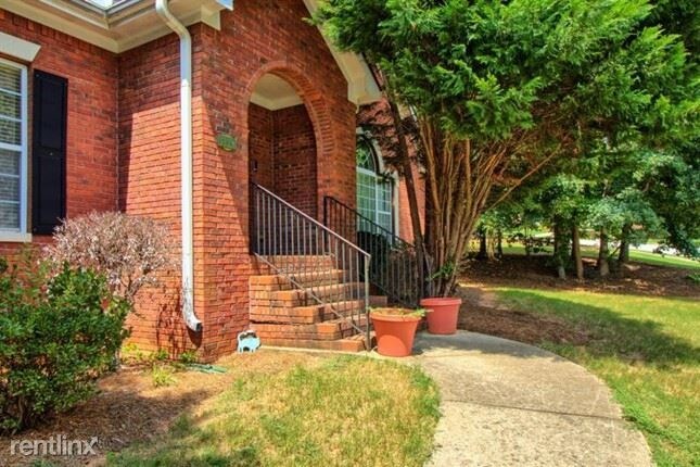 Foto del edificio - 4 br, 3 bath House - 5779 Wembley Drive