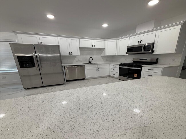 Foto del edificio - 5224 Kendall Glen Ct