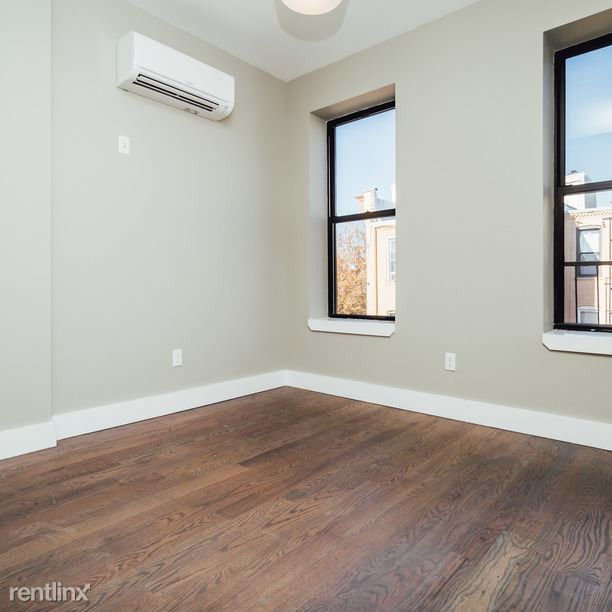 Primary Photo - 1703 Himrod St
